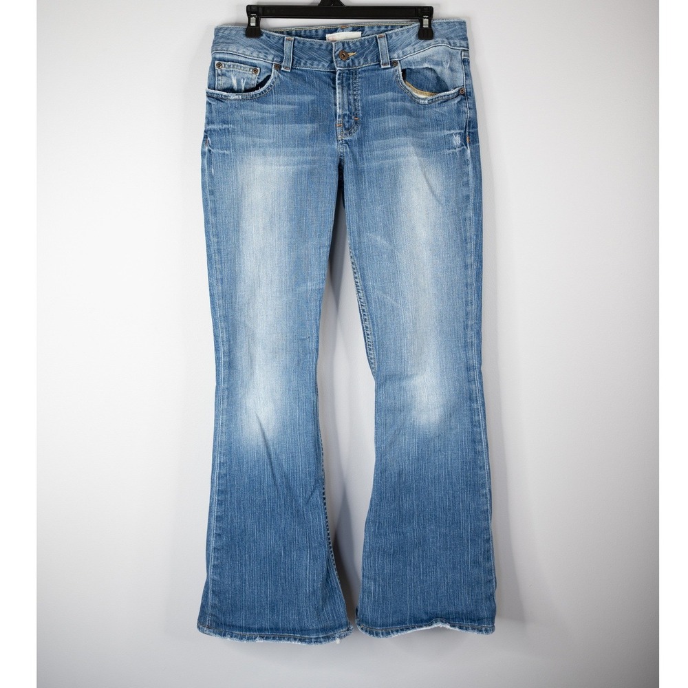BKE Culture Stretch Jeans Womens 32 x 33 1/2 Blue Bootcut Distressed Wash
